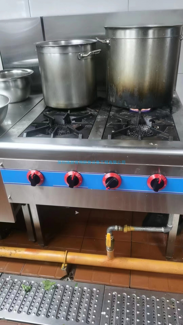 装有熄火保护装置的煲仔炉，炉头不出火，怎么解决？